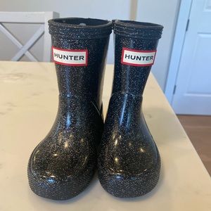 Hunter Rain Boots in Black Sparkle Size 4